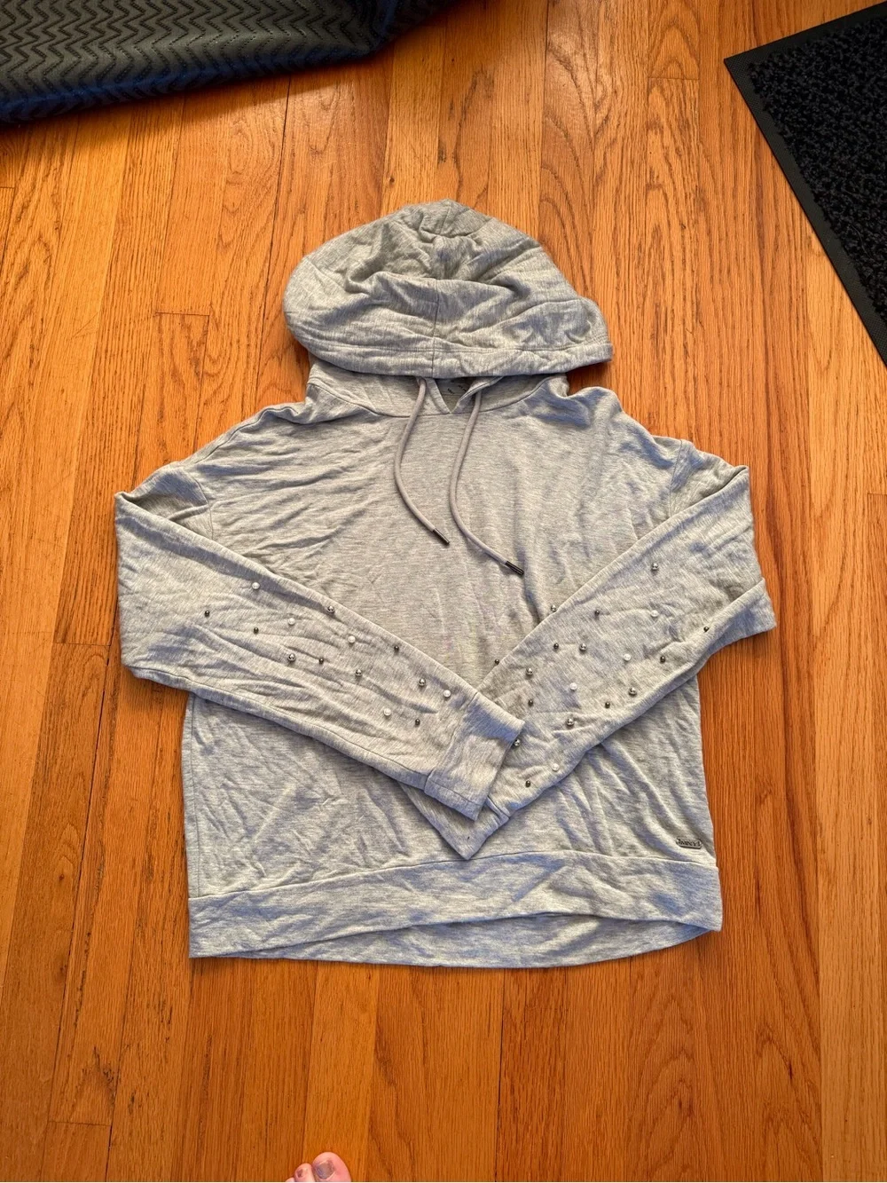 Marc New York Light Gray Performance Pullover with bead appliqué - Picture 2 of 5